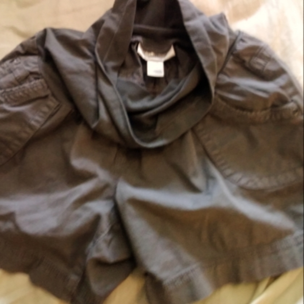 Motherhood maternity size M gray shorts